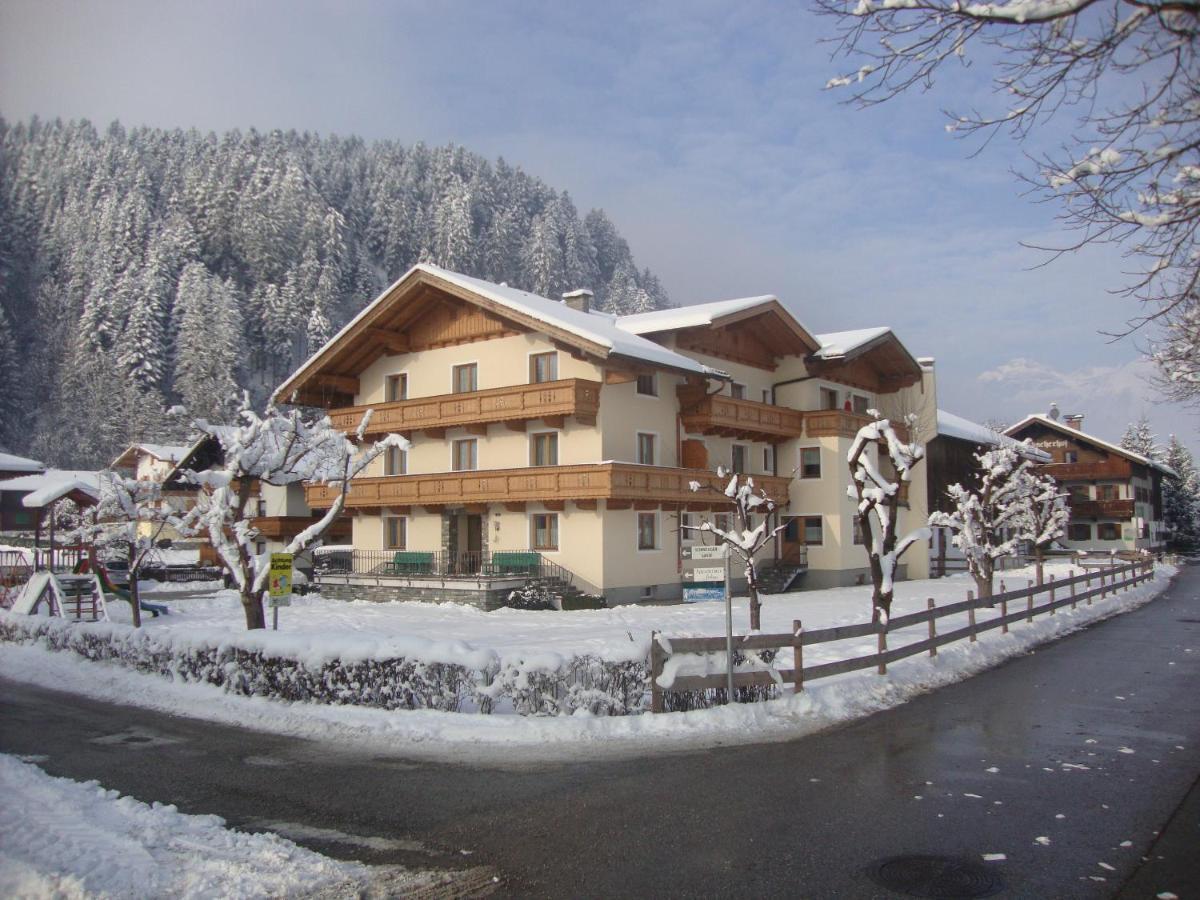 Appartements Schwoagerhof Fügen Екстериор снимка